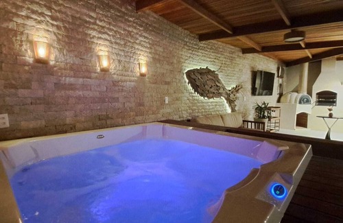 Cabore House | Solar das Andorinhas Perto do Centro, com 3 Quartos, Hidro e Piscina