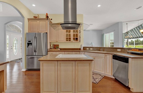 Sun 'N Lake Villa | Solar Heated Private Pool & Lanai On Golf Course!