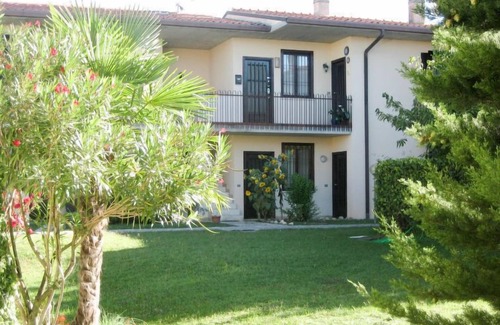 Lazise Apartment | Sole del Garda by Interhome