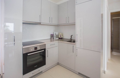 Rojci Apartment | Sole No.1 with Common Pool