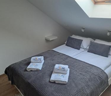 Uniescie Apartment | SOLEK Apartamenty i pokoje gościnne