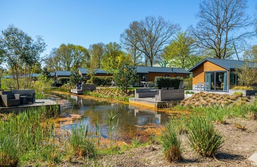 Biddinghuizen House | Solo Retreat 4 by Interhome
