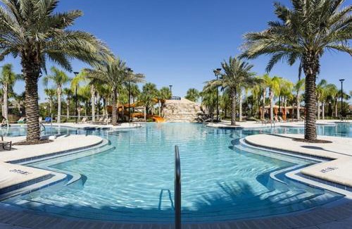 Loughman House | Solterra Resort 5BR Pool Villa