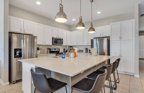 Briargrove House | Solterra Sleep 36 Theater,GRoom,Summer Kitchen,Virtual Reality System, Waterpark