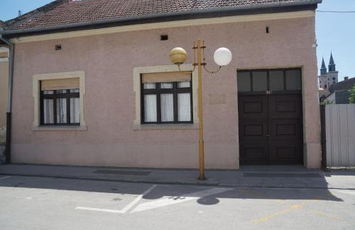 Sombor Apartment | Somborski salas - strogi centar