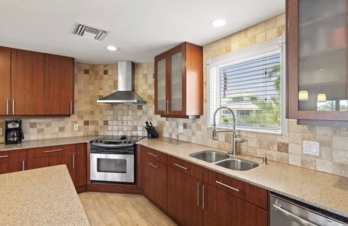 Marathon House | Sombrero Beach Beauty~ 50` Dock Private Pool Home!