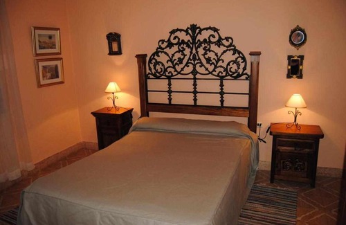 El Paso House | Sombrero Pico 9 E