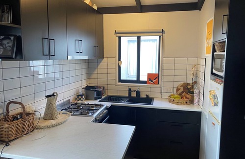 Mornington Peninsula Cabin | Somers Beach Cabin. New Year’s Availability