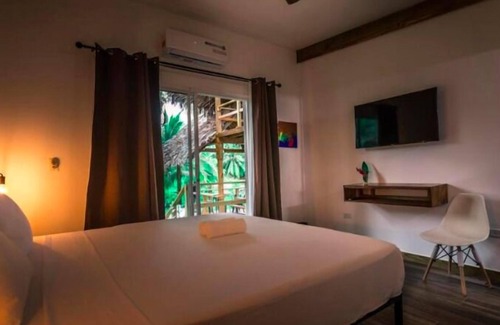 Bocas del Toro Hotel | Somewhere Bocas del Toro