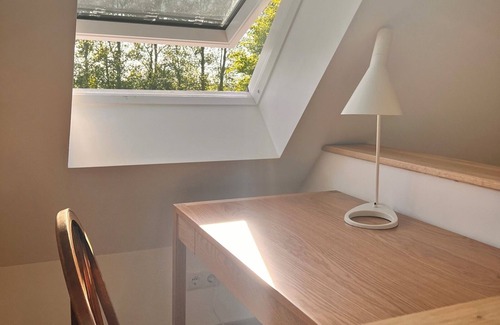 Brodersby Apartment | Sommerby Sky - close to the beach, shower, desk, DG, garden, e-charging station