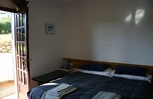 Sant Jaume Mediterrani Apartment | Son Bou Gardens 3 Beds,Sleeps 6, ldeally Situated for Shops and Restaurants