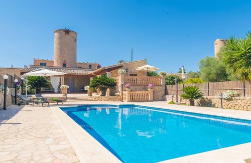 Petra House | Son Moll