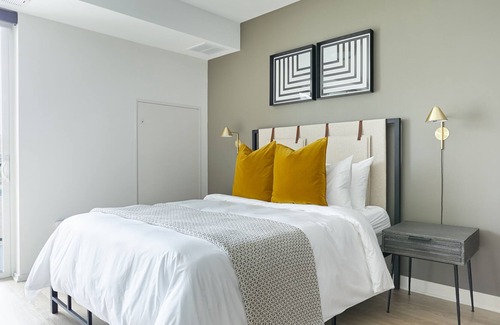 Downtown Minneapolis Apartment | Sonder at Sora | Extended Stay Studio Apartment w/ Balcony