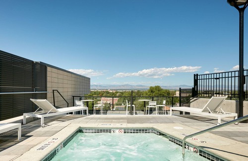 University Park Apartment | Sonder at University Park | Studio Apartment