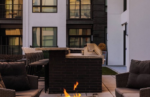 Hillsboro Village Apartment | Sonder at Village 21 | Spacious One-Bedroom Apartment w/Study