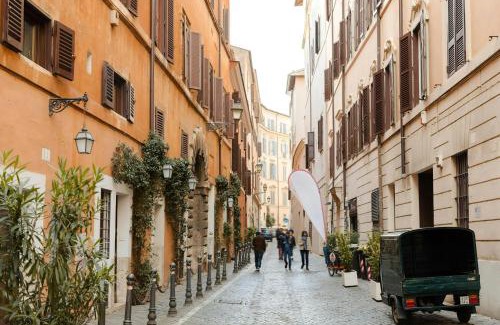 Rione V Ponte Apartment | Sonder by Marriott Bonvoy Palazzo Taverna Apartments Piazza Navona