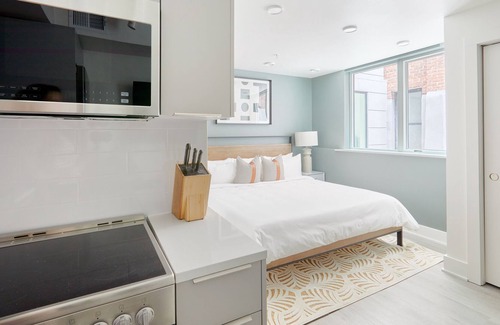 Navy Yard Apartment | Sonder Callisto | Studio Apartment