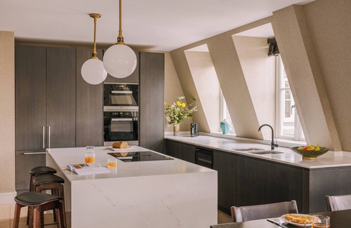 Westminster Apartment | Sonder The Arts Council | Lofted Five-Bedroom Apartment w/Terrace