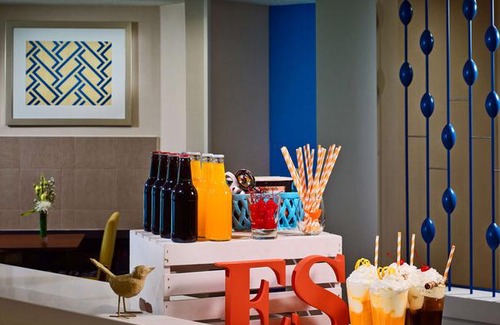 Auburn Hills Hotel | Sonesta ES Suites Detroit Auburn Hills