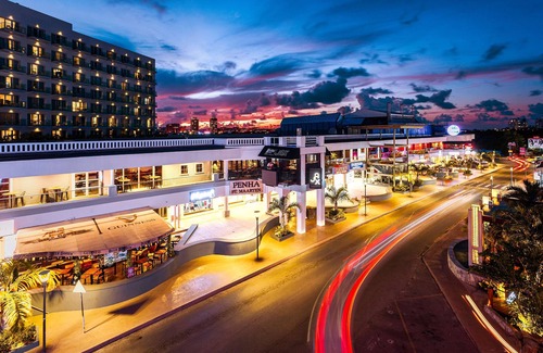 Maho Resort | Sonesta Maho Beach All Inclusive Resort Casino & Spa