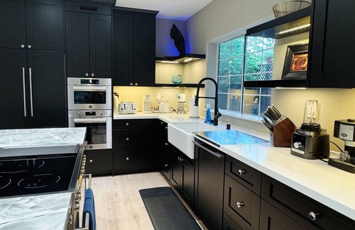 Sonoma House | Sonoma Luxury, Enchanting Sonoma Home, Walkable to the Square, Sleeps 10
