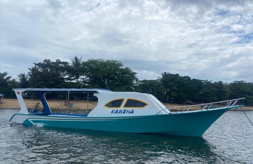 Manado City Centre Boat Rental | Soothing boat rental in Manado for a tranquil getaway
