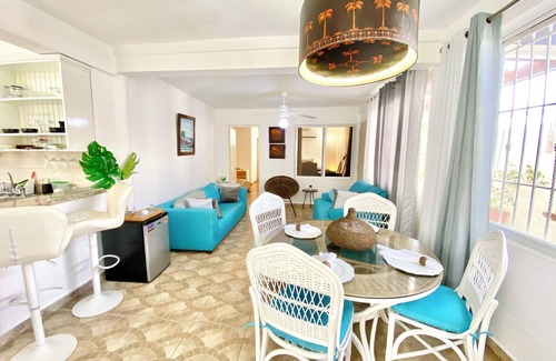 Sanchez House | Sophia Cottage