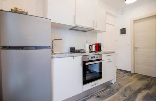 Ofrinion Apartment | Sophie Apartment - new cozy place with a garden