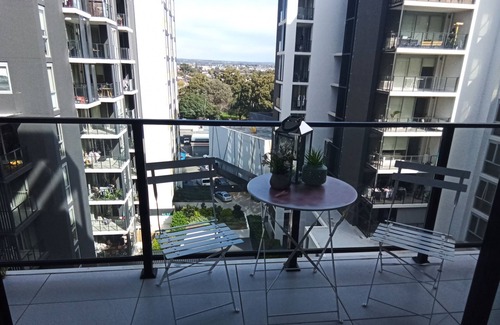 Bankstown Apartment | sophistcaed, classy penthouse like feel 2bdrm apartment