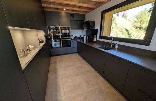 Vaujany Ski Chalet | Sophisticated, Relaxed Chic - Chalet Sika rented Sunday-Sunday
