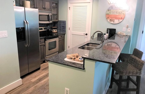 Baytowne Wharf Condo | Sophisticated Village Living - Spacious 3-Bedroom Haven for Eight at Sandestin Golf and Beach Resort!