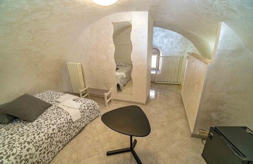 Monte Sant'Angelo House | Sopramonte House