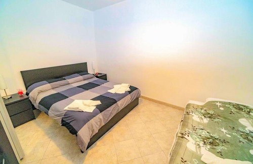 Monte Sant'Angelo House | Sopramonte House