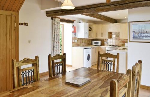 Potter Heigham House | Sorrel - E4321