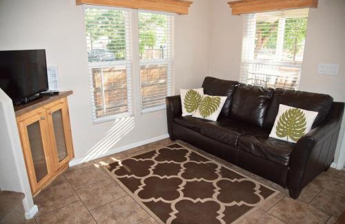 Moab House | Sorrel River Cabin #18