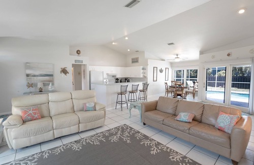 Pelican House | Sought after SW Cape Coral in beautiful waterfront neighborhood