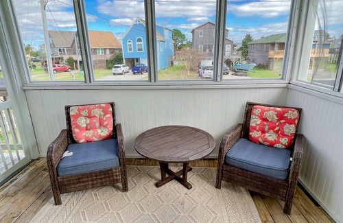 Colington Harbour Cottage | Sound Front Cottage in Collington Harbour