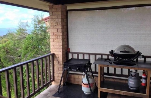 Goode Beach House | Sound View Retreat - Secluded & Peaceful