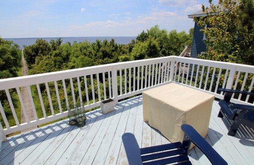 Monteray Shores House | Sounds Good To Me Home