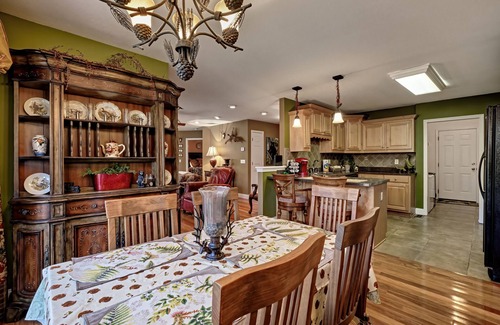 Sapphire House | Sounds of Little Hogback Creek Enjoyed from the Deck! - Herring Hideaway