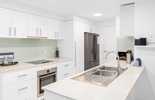 Woorim Apartment | Sounds of the Ocean on Boyd