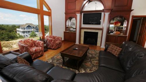 Corolla House | Soundside, Priv Pool, H Tub, Media Rm, Sound Views, CC194, Joy At a Glance