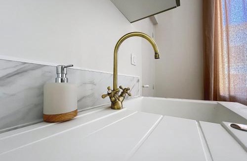 Chateauvert Apartment | Sous les arches