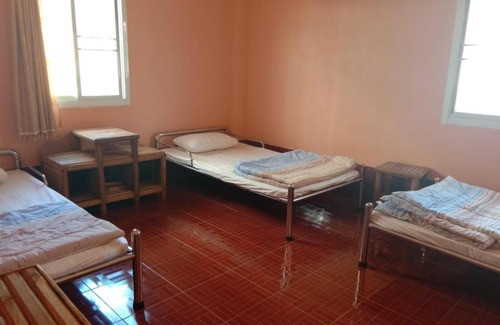 Pakse House | Soutchai Hostel and Tour Company