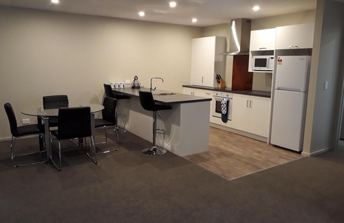 Invercargill House | South City Accommodation Unit 2