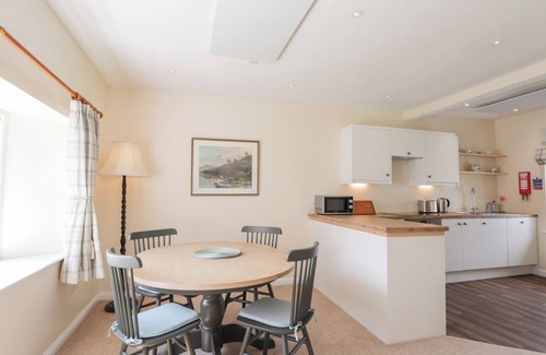 Nostie Cottage | SOUTH COTTAGE, pet friendly, with open fire in Glenelg