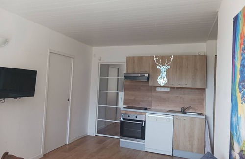 Villard-de-Lans Apartment | South-facing balconies with views