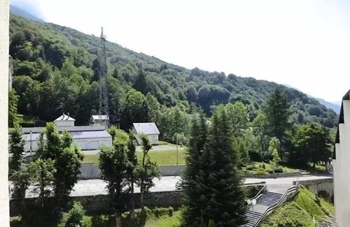 Bareges Apartment | South-facing studio near the center of Barèges