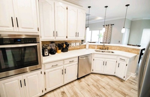 Gunter Afs House | Southern Luxury: Eastchase District 4bd/3bth