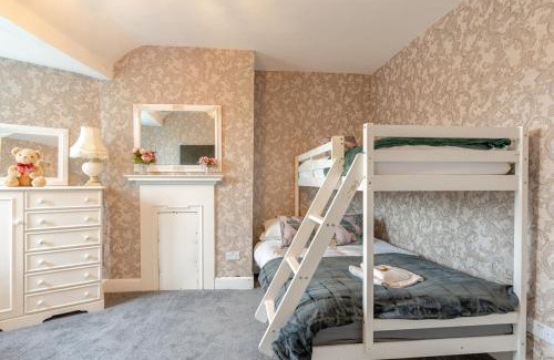 Southport House | Southport Rabbit Retreat